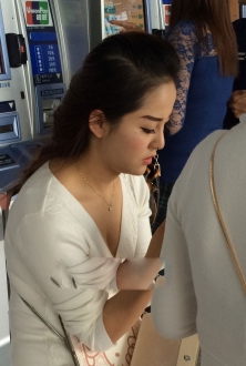 这美女适合深交
