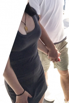 街拍灰色连衣裙美少女