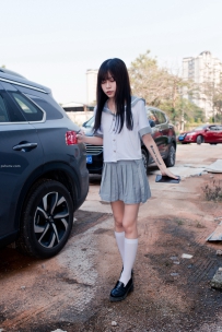 日系JK绝对领域郊游少女