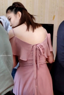 漂亮的伴娘装25