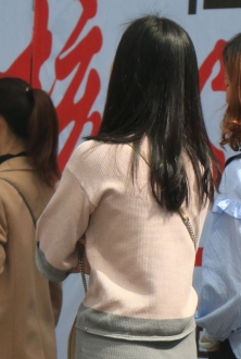 成都春熙路真实街拍美女图片