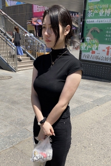 楚楚动人亭亭玉立