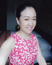 风韵犹存的熟女味道很正